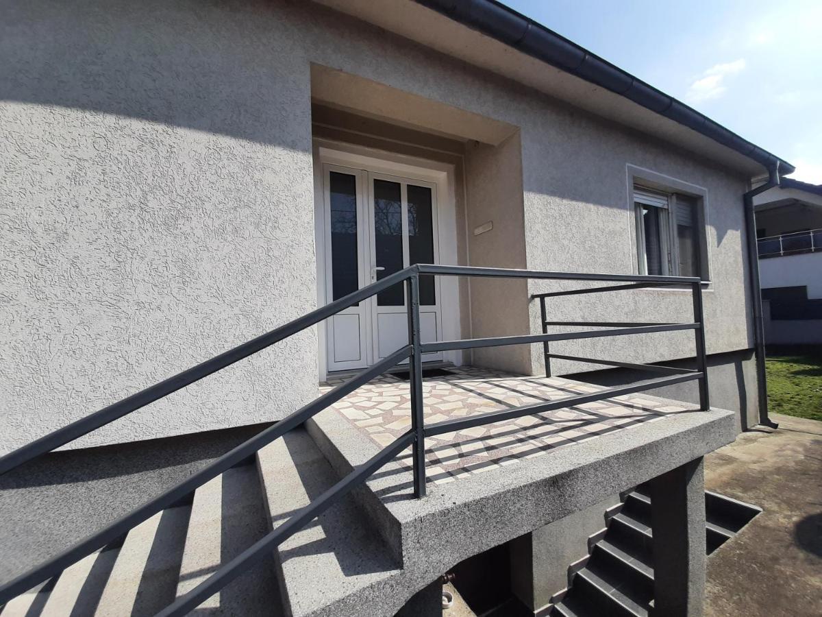 Haus Apartman Zajecar M&L المظهر الخارجي الصورة
