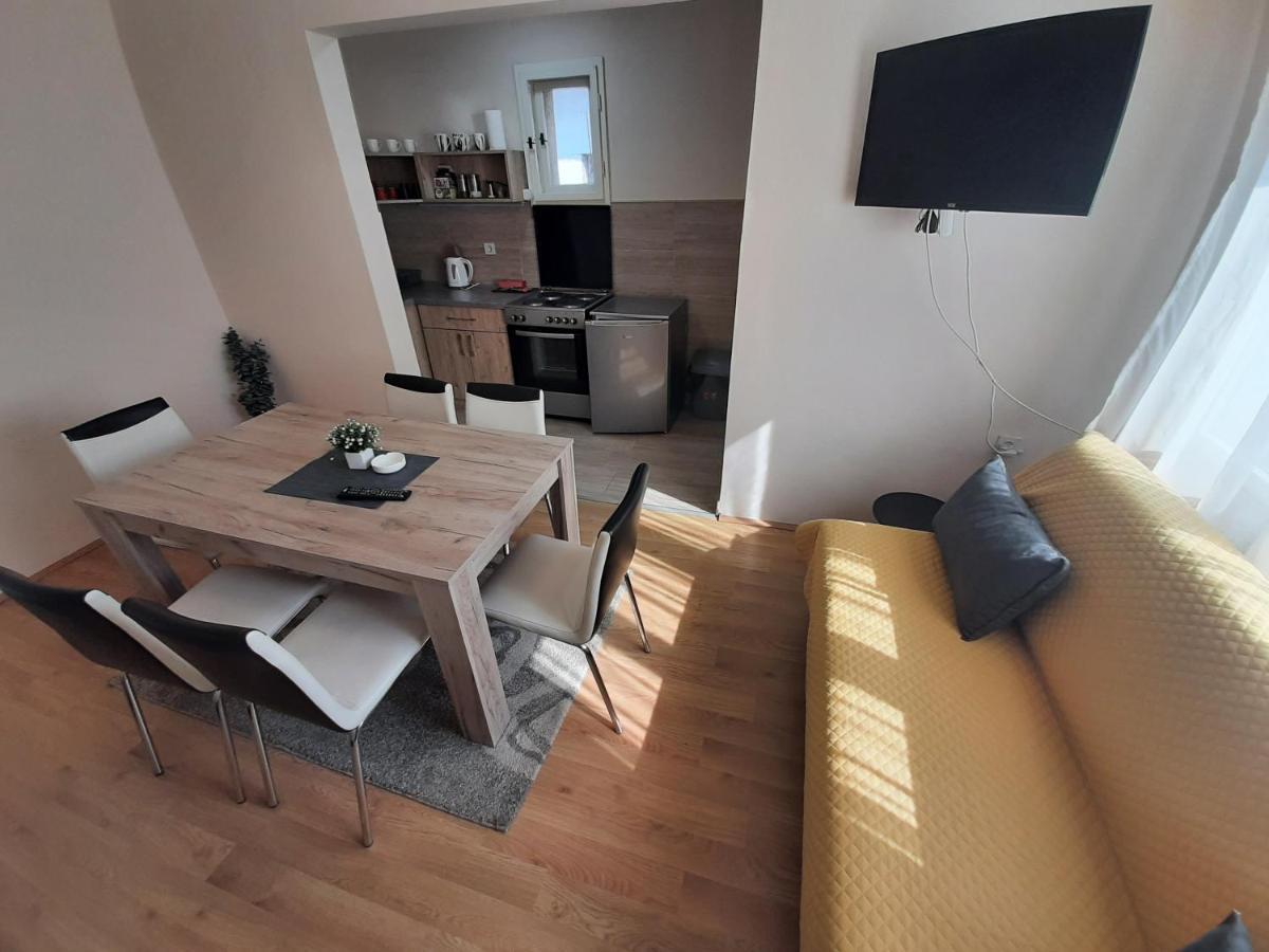 Haus Apartman Zajecar M&L المظهر الخارجي الصورة